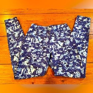 Girls LL Bean leggings size 10 blue